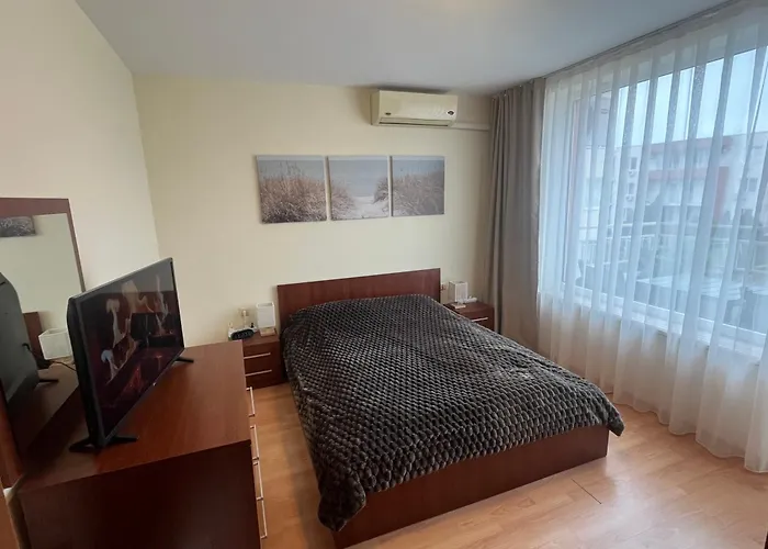 Nessebar Club * サニービーチ